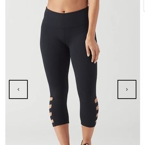 Purple Glyder Cropped leggings with cutouts-size M